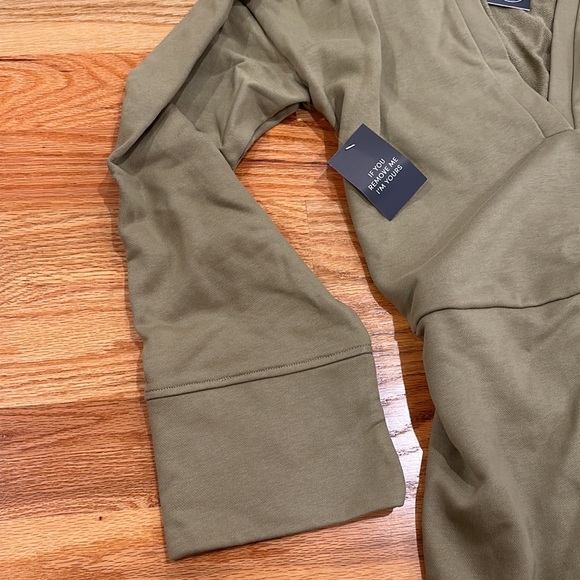 Noughts & Kisses Celina Khaki Jersey Dress - Picture 7 of 12